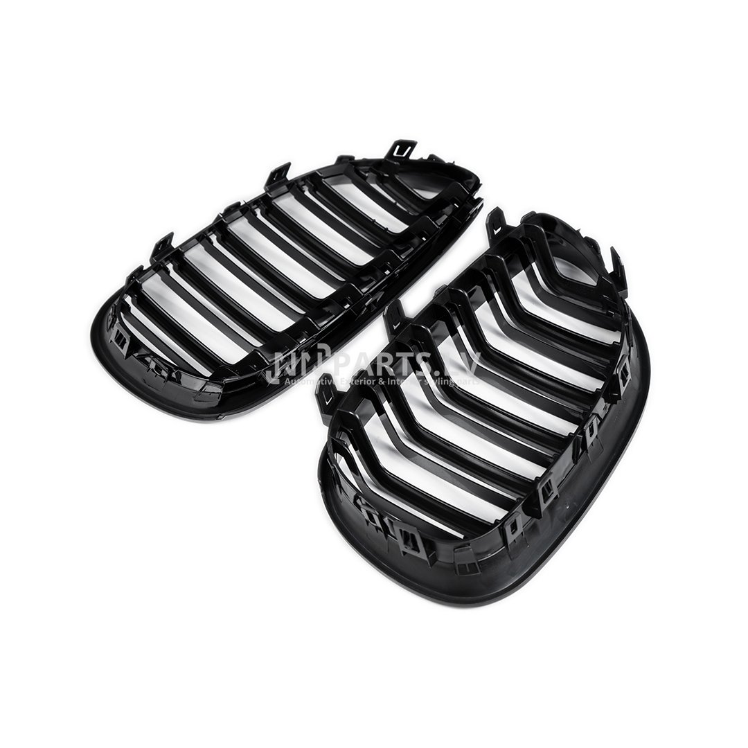 ABA_3024 water BMW E60 / E61 M Style priekšējās restes, nāsis, melnas, glancētas, no iekšpuses