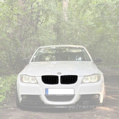 BMW E90 / E91 Pre-LCI M Style priekšējās restes, nāsis, melnas glancētas uz auto