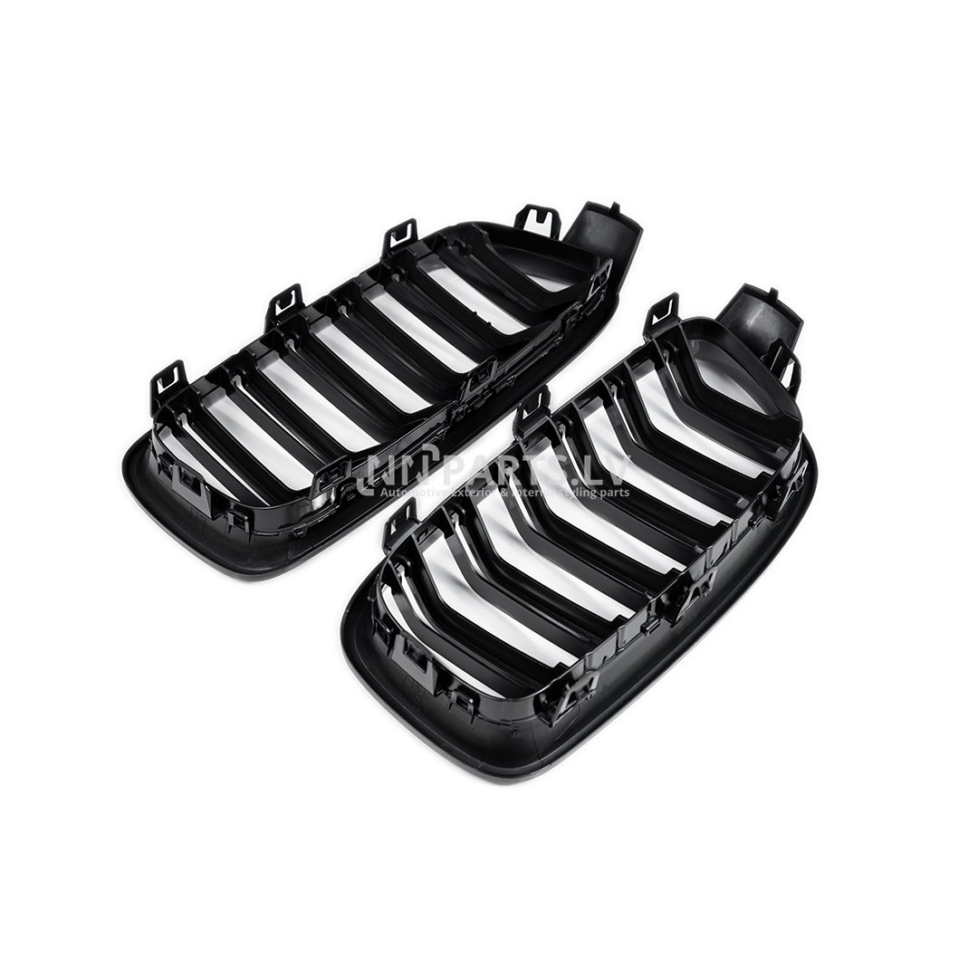 BMW F30 / F31 M Style priekšējās restes BMW F30 / F31 M Style priekšējās restes, nāsis, melnas, glancētas no iekšpuses