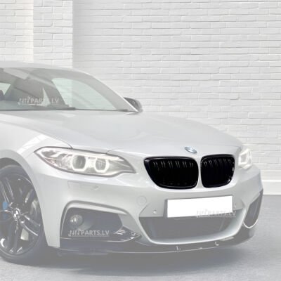 BMW F22 F23 F87 M Style priekšējās restes melnas glancētas uz auto