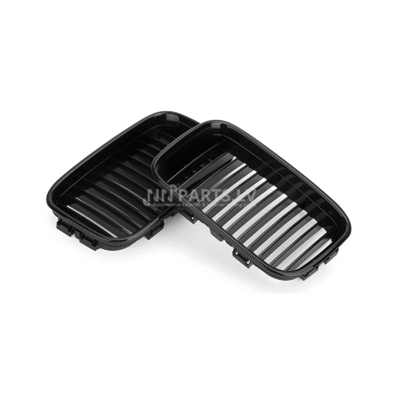 BMW E36 Pre-LCI M3 Style priekšējās restes, nāsis, melnas, glancētas pa vidu