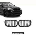 BMW F15 / F16 M Style priekšējās restes, nāsis, melnas, glancētas tuning detaļas no priekšas uz auto
