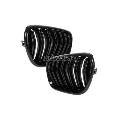 BMW F25 Pre-LCI M Style priekšējās restes, nāsis, melnas, glancētas, pa vidu