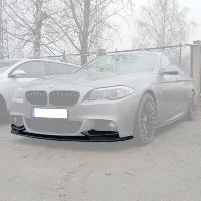 BMW F10 / F11 M Sport priekšējā bampera uzlika, melna, glancēta uz auto