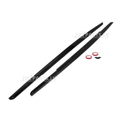 BMW F10 / F11 M Sport sliekšņu uzlikas, melnas, glancētas ar skrūvēm un līmlenti pa diognāli