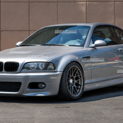 BMW E46 Coupe / Cabrio Pre-LCI M Style priekšējās restes, dubultās nāsis, melnas, glancētas tuning detaļas uz auto no sāna