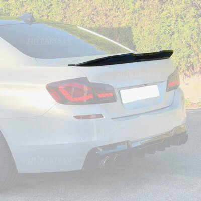 BMW F10 PSM Style bagāžnieka spoileris, melns, glancēts uz auto