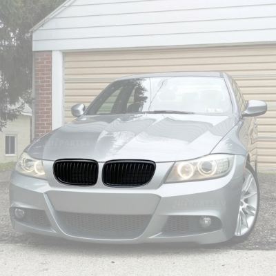 BMW E90 / E91 LCI priekšējās restes, nāsis, melnas glancētas uz auto