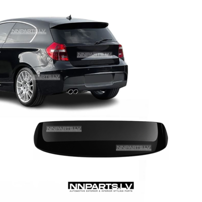 BMW E81 / E87 AERO bagāžnieka spoileris, melns, glancēts uz auto