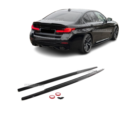 BMW G30 / G31 M Sport sliekšņu uzlikas, melnas, glancētas uz auto