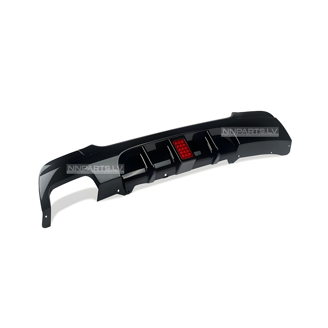 BMW E92 / E93 M Sport LED Tracklight aizmugurējā bampera diffuzors BMW E92 / E93 M Sport LED Tracklight aizmugurējā bampera diffuzors, melns, glancēts, tuning detaļas priekš bmw e92, e93 no sāna