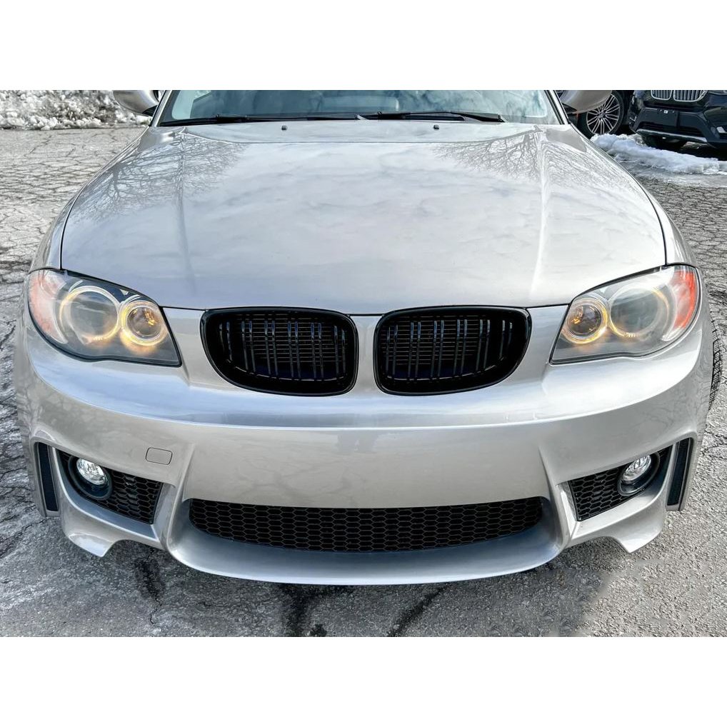 BMW E81 / E82 / E87 / E88 M1 Style priekšējais bamperis bez PDC BMW E81 / E82 / E87 / E88 M1 Style priekšējais bamperis bez PDC, tuning detaļas, rezerves detaļa uz auto